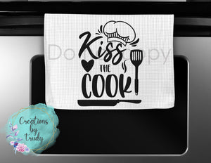 Hand Towel- kiss the cook