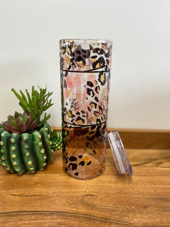 Mama cheetah print pattern- 25oz glass tumbler